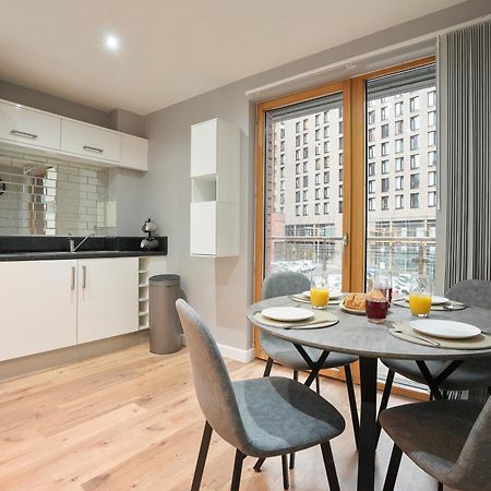 Stylish Modern Home In Sheffield Extérieur photo